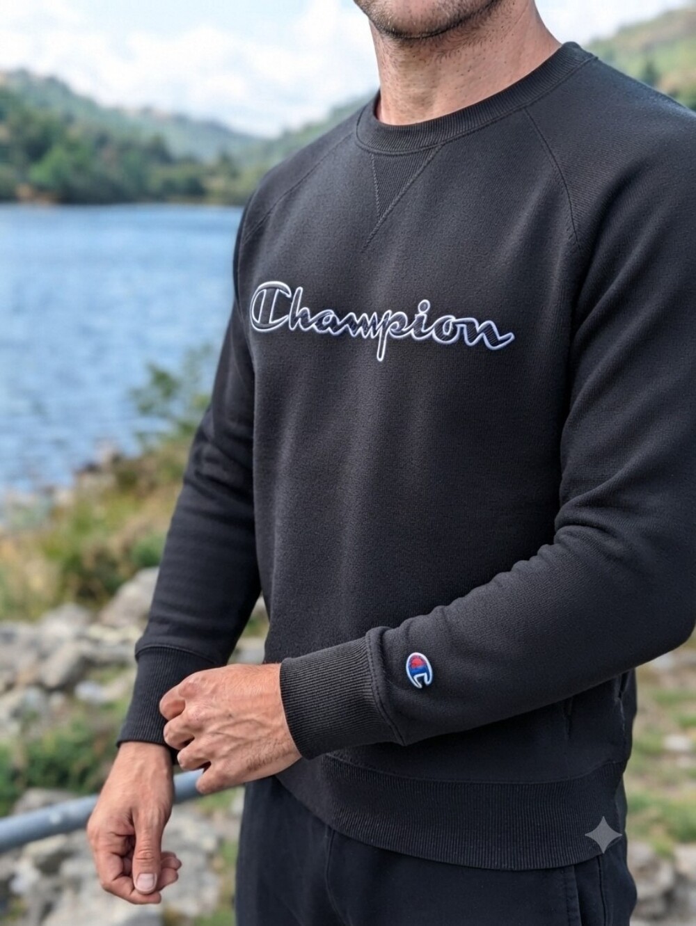 Champion Black Crewneck Sweatshirt